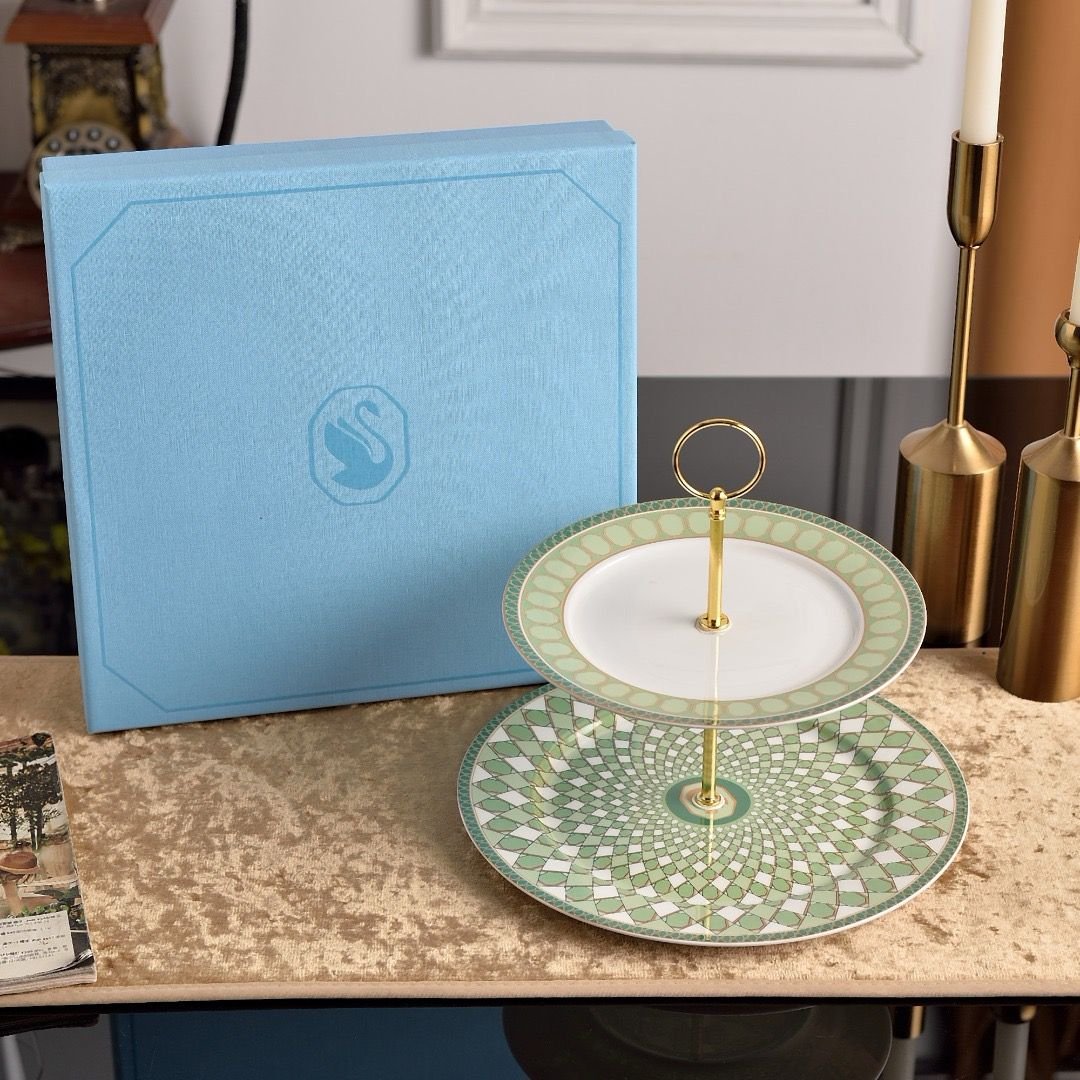 Swarovski dessert stand